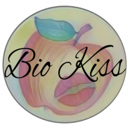 Bio Kiss Logo